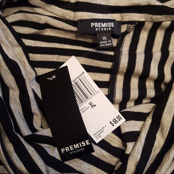 Asymmetrical Striped Tunic by Premise Studio - Picture 8 of 8